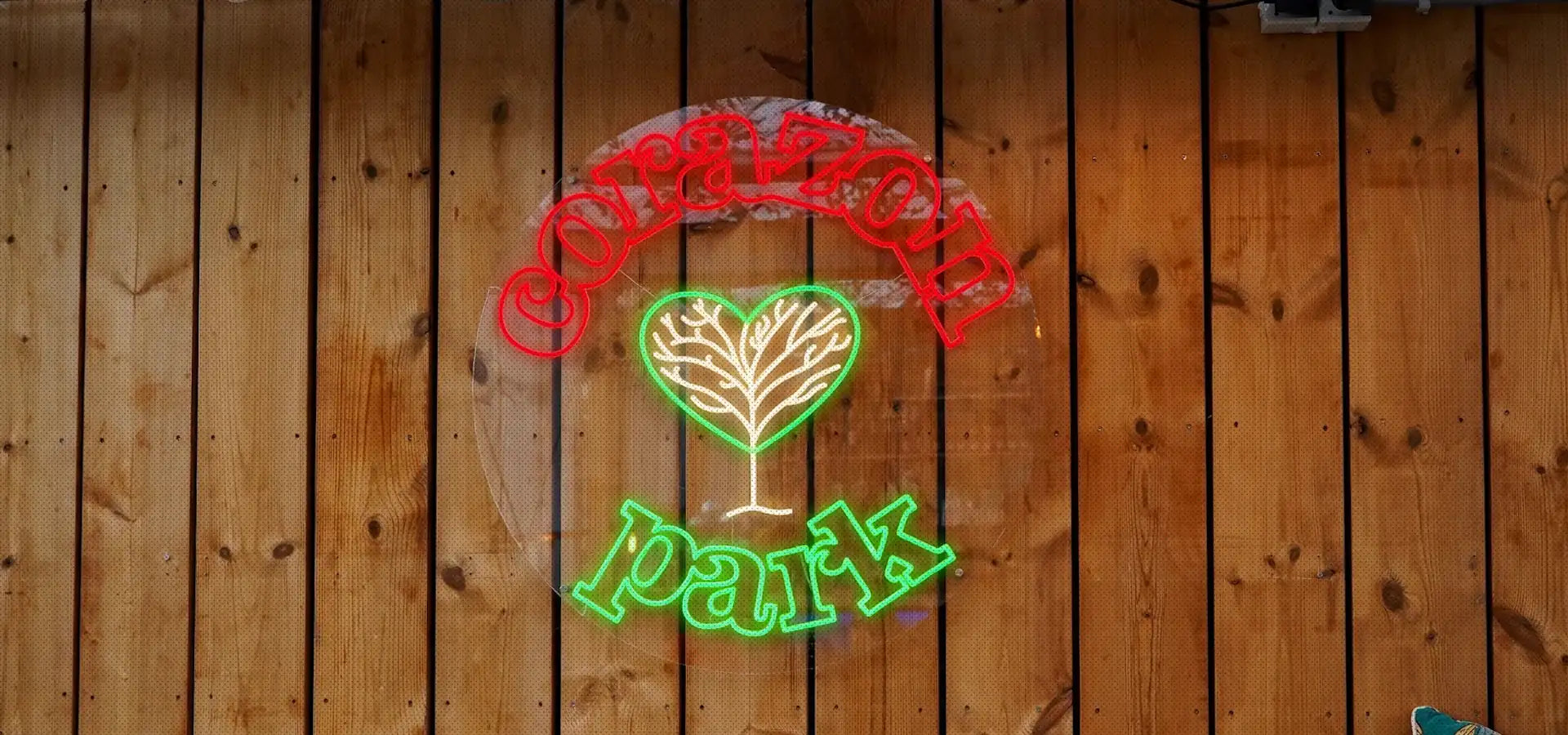 Illuminate Your Space: Custom LED Neon Signs | LEDNeonSigns.eu
